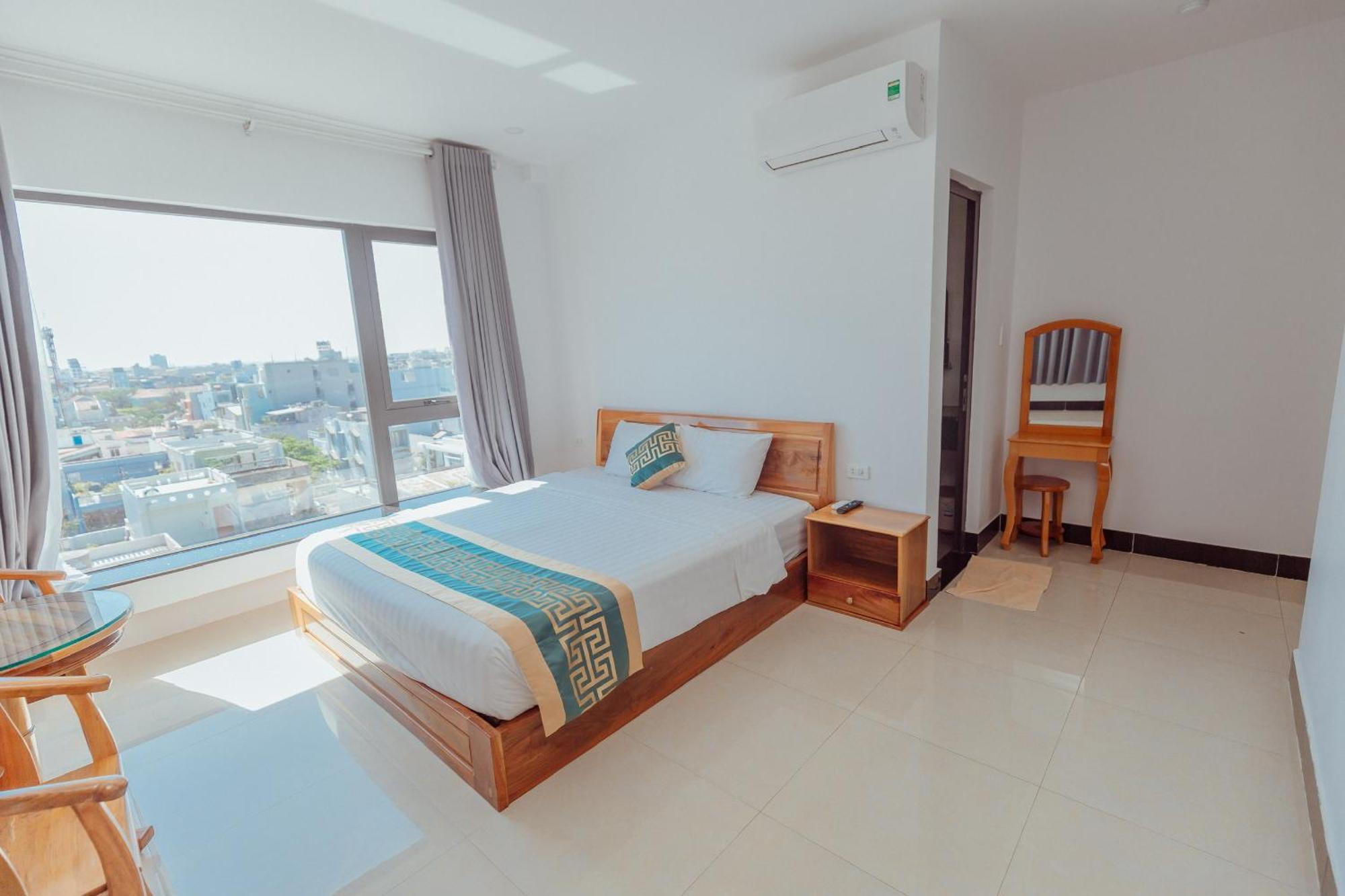 Luxury Hotel Phu Yen Tuy Hoa Exterior photo